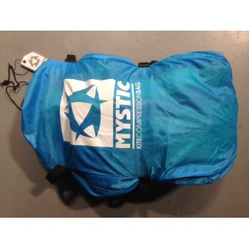 Aile Naish Torch 9m 2015 (complète) Aile Naish Torch 9m 2015 (complète)