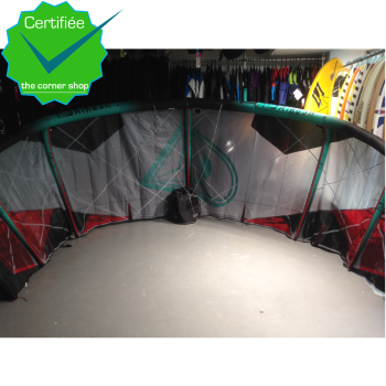 Aile Airush Razor 9m 2015 (nue ou complète) Aile Airush Razor 9m 2015 (nue ou complète)