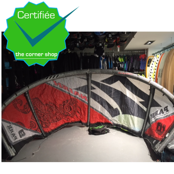 Aile Naish Park 9m 2012 (nue ou complète) Aile Naish Park 9m 2012 (nue ou complète)