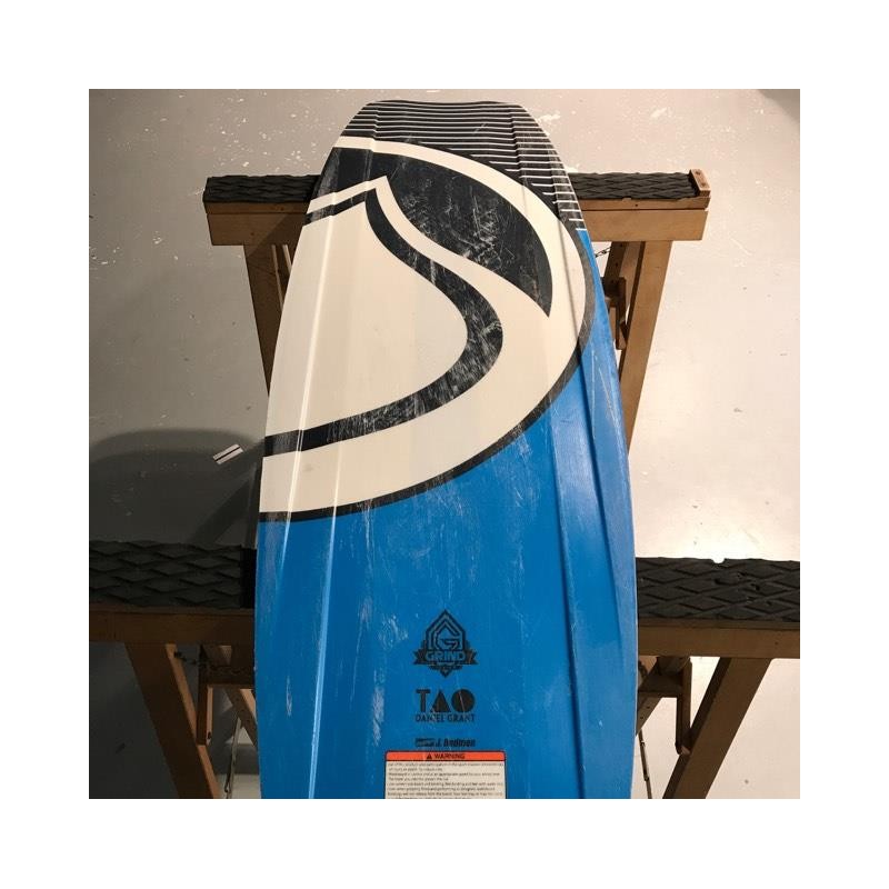 Planche wakeboard Liquid Force Tao 2016