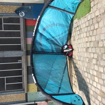 Aile Liquid Force WOW 2018 taille 9 CS (complète)