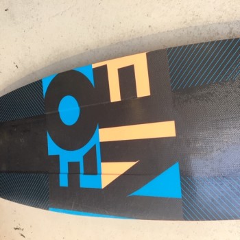 Twin-Tip Occasion F-One Trax Carbon 2015