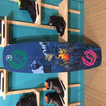 Wakeboard Occasion Slingshot Terrain 140cm 2019