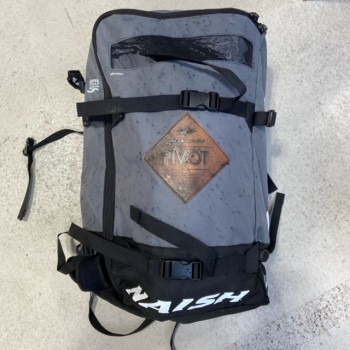Aile Occasion Naish Pivot LTD 2021 - 7M NUE Aile Occasion Naish Pivot LTD 2021 - 7M NUE