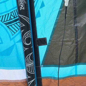 Aile occasion F-One Bandit VI 9m 2013 (avec Barre) Aile occasion F-One Bandit VI 9m 2013 (avec Barre)