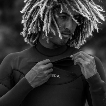 Combinaison Manera X10D Meteor 5/4/3mm 2022 Front Zip Black Combinaison Manera X10D Meteor 5/4/3mm 2022 Front Zip Black