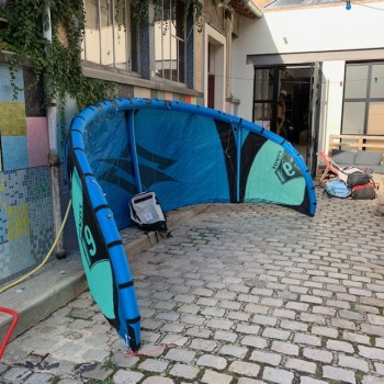 Aile Kitesurf Occasion Naish Pivot 2022 9m Aile Kitesurf Occasion Naish Pivot 2022 9m