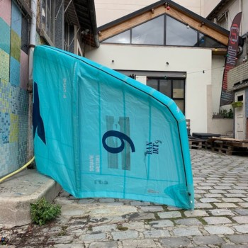 Aile occasion F-one Bandit S3 2022 9m - vue côté Aile occasion F-one Bandit S3 2022 9m - vue côté