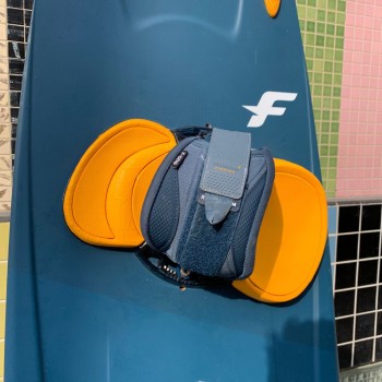 Twin Tip Complet Occasion Fone Trax Carbon 2020 136x40,5cm Twin Tip Complet Occasion Fone Trax Carbon 2020 136x40,5cm