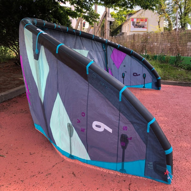 Aile Kitesurf Occasion Duotone Evo SLS 2022 - 9m C04 Aile Kitesurf Occasion Duotone Evo SLS 2022 - 9m C04