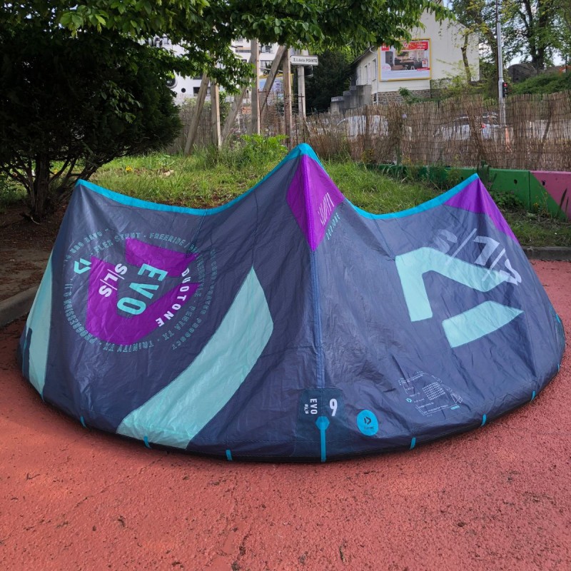 Aile Kitesurf Occasion Duotone Evo SLS 2022 - 9m C04 Aile Kitesurf Occasion Duotone Evo SLS 2022 - 9m C04