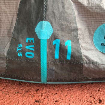 Aile Kitesurf Occasion Duotone Evo SLS 2022 - 11m Aile Kitesurf Occasion Duotone Evo SLS 2022 - 11m