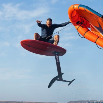 Avion Complet F-One SK8 HM Carbon 2023 - Image Action Avion Complet F-One SK8 HM Carbon 2023 - Image Action