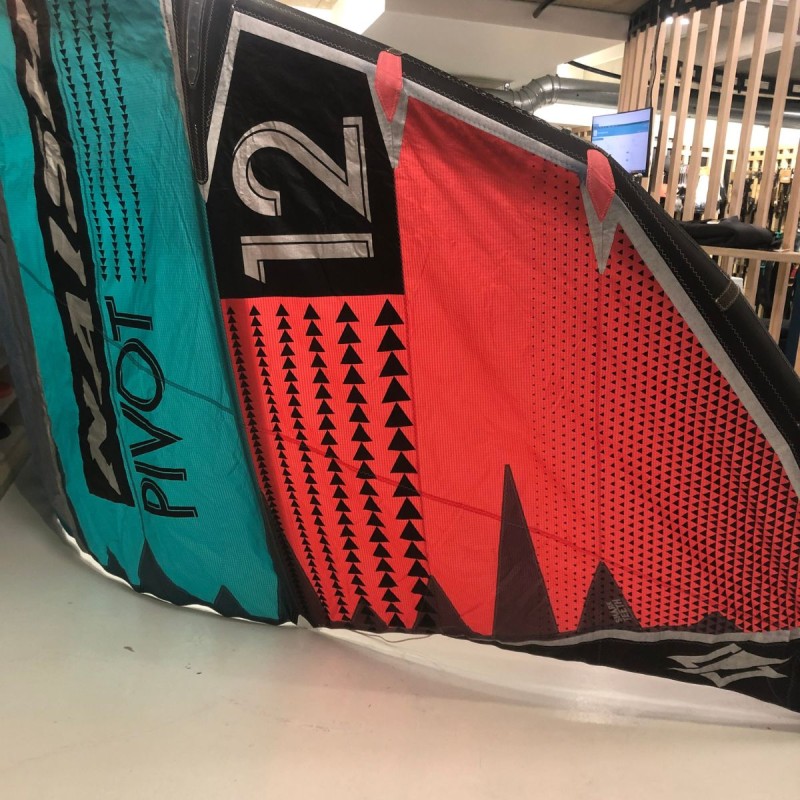 Aile occasion kitesurf naish pivot 2020 - 12m