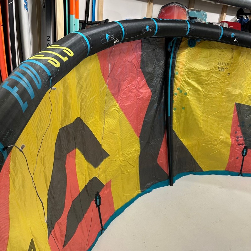 Aile kitesurf occasion Duotone Evo SLS 2023 - 12m Aile kitesurf occasion Duotone Evo SLS 2023 - 12m