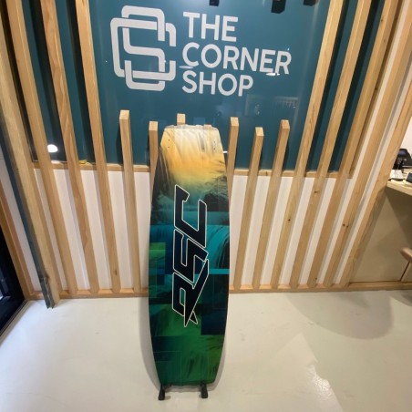 Twintip nue Occasion RSC SUPREME 2021 137cm/41cm