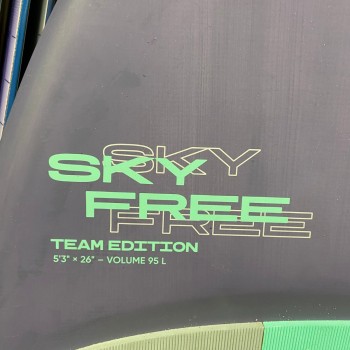 Planche Wing Occasion Fanatic x Duotone Sky Free Team Edition 5'3 95L Planche Wing Occasion Fanatic x Duotone Sky Free Team Edition 5'3 95L