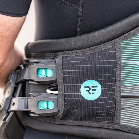 Harnais Kitesurf Ceinture Ride Engine Elite Lyte Hyperlock 2025 - Action 2