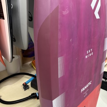 Planche Occasion Fanatic Sky Wing V2 2022 5'6" 105L Planche Occasion Fanatic Sky Wing V2 2022 5'6" 105L