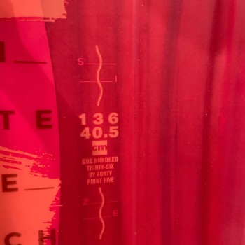 Twin Tip Complet Occasion F-One Trax HRD  2020 136cmx40,5cm Twin Tip Complet Occasion F-One Trax HRD  2020 136cmx40,5cm