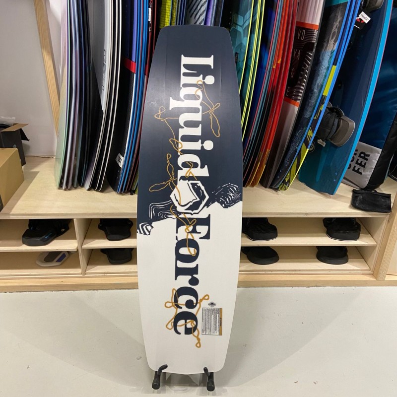 Planche Wakeboard Occasion Liquid Force Butterstick Pro 2023 152cm Planche Wakeboard Occasion Liquid Force Butterstick Pro 2023 152cm