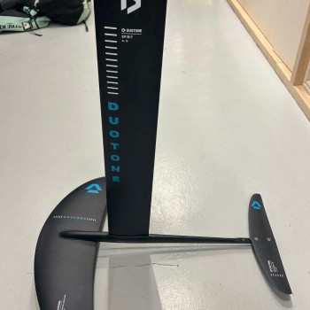 Pack kite et wake foil occasion Duotone Pace 4'6" 2022 + Foil Duotone Carve 950