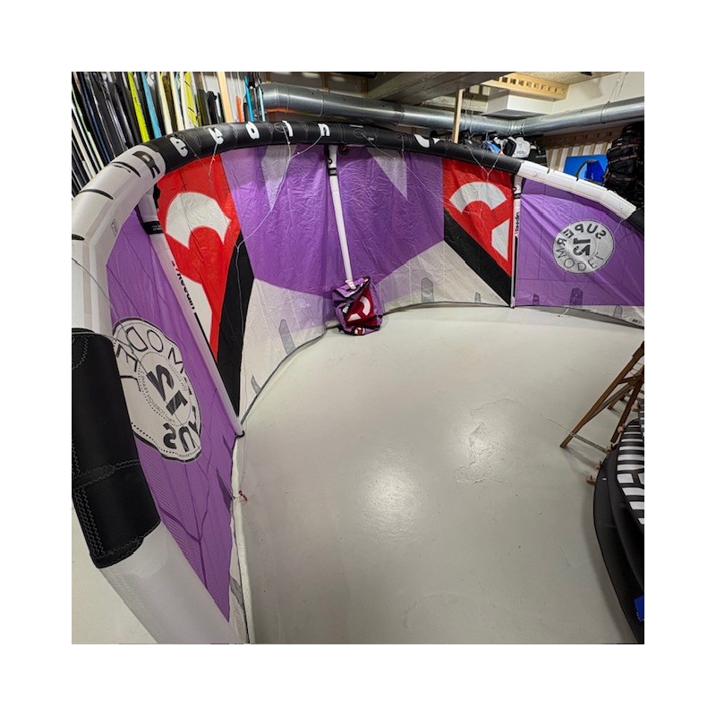 Aile Kitesurf Occasion Reedin Supermodel HTF 2 - 12m Rose Aile Kitesurf Occasion Reedin Supermodel HTF 2 - 12m Rose