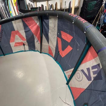 Aile Kitesurf Occasion Duotone EVO SLS 2024 - 10m Aile Kitesurf Occasion Duotone EVO SLS 2024 - 10m