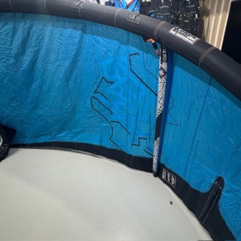 Pack Aile + barres kitesurf occasion F-ONE bandit 2016 - 6m - 9m - 12m Pack Aile + barres kitesurf occasion F-ONE bandit 2016 - 6m - 9m - 12m