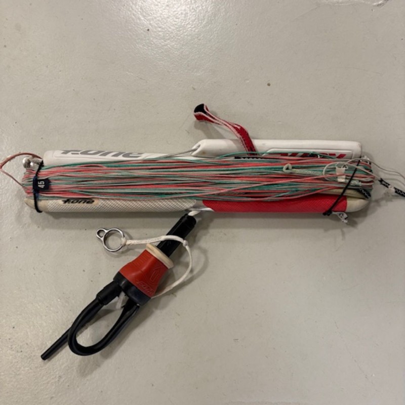 Pack Aile + barres kitesurf occasion F-ONE bandit 2016 - 6m - 9m - 12m Pack Aile + barres kitesurf occasion F-ONE bandit 2016 - 6m - 9m - 12m