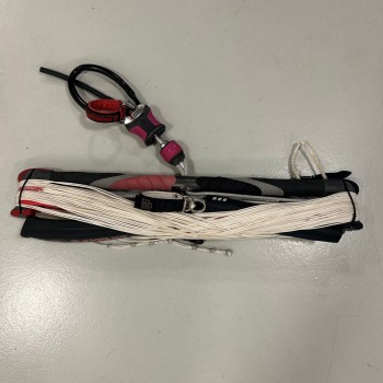 Pack Aile+Barre Kitesurf Occasion Slingshot Rally 2017 - 9m Pack Aile+Barre Kitesurf Occasion Slingshot Rally 2017 - 9m