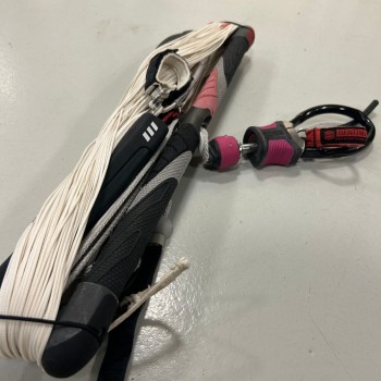 Pack Aile+Barre Kitesurf Occasion Slingshot Rally 2017 - 9m Pack Aile+Barre Kitesurf Occasion Slingshot Rally 2017 - 9m