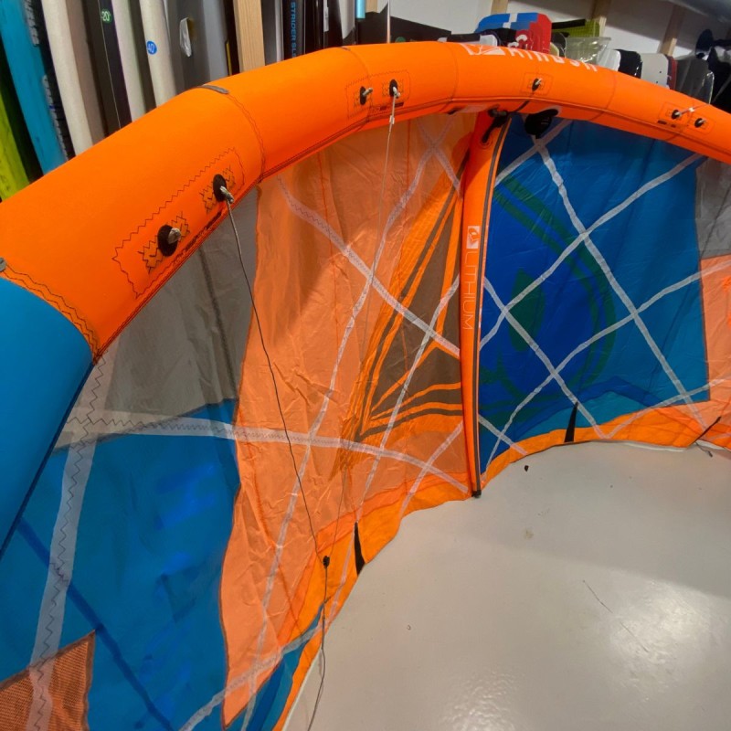 Aile occasion Airush Lithium 8m 2015 Aile occasion Airush Lithium 8m 2015