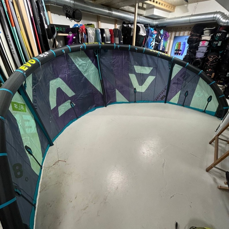 Aile Duotone occasion Evo SLS 2024 8m (DEMO) Aile Duotone occasion Evo SLS 2024 8m (DEMO)