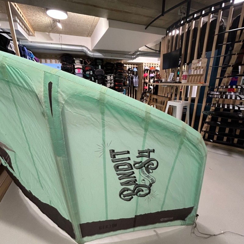 Aile occasion F-one Bandit S 2023 - 7m2 Aile occasion F-one Bandit S 2023 - 7m2