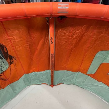 Aile occasion F-one Bandit S 2023 - 8m2 - Orange Aile occasion F-one Bandit S 2023 - 8m2 - Orange