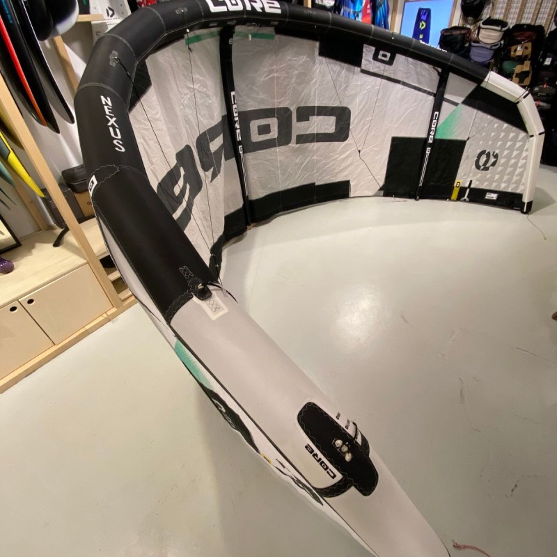 Aile occasion Core Nexus 3 white taille 9M