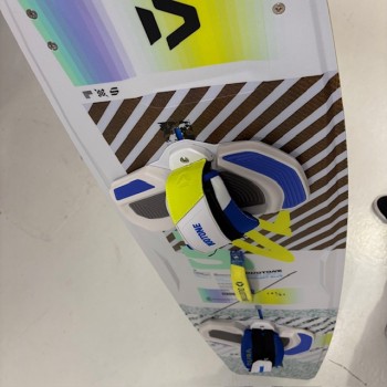 Twintip Duotone Select Concept Blue 2025 (DEMO) 141x41cm