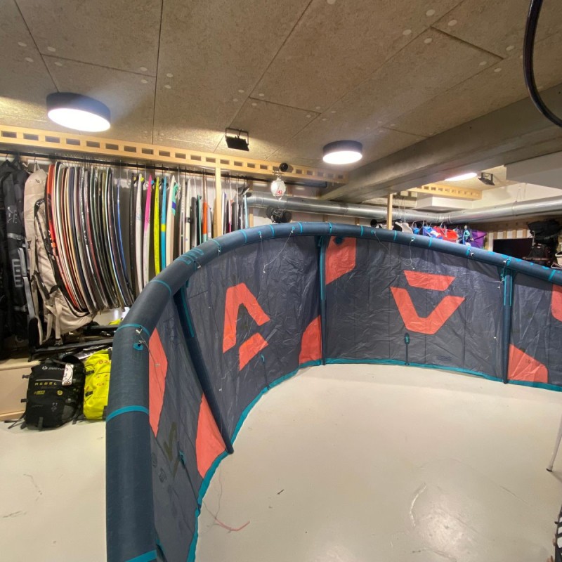 Aile kitesurf occasion Duotone Evo 2022/23 - 12m Aile kitesurf occasion Duotone Evo 2022/23 - 12m