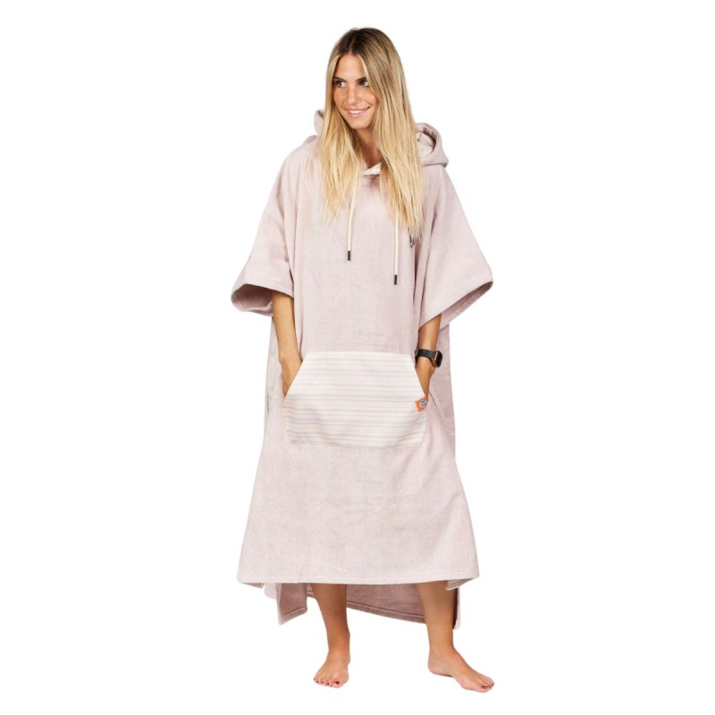 Poncho After High End Poncho After High End