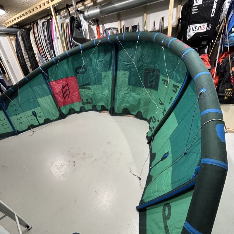 Aile occasion North Evo 2017  Taille 9m