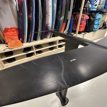 Avion complet Occasion F-one SK8 950cm² Avion complet Occasion F-one SK8 950cm²