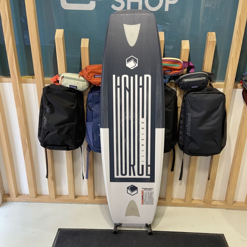 Planche Wakeboard Occasion Liquid Force Illusion 2022 147cm