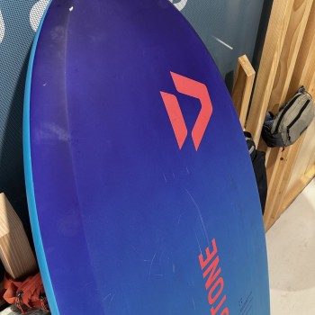 Planche de Wing occasion Duotone Sky Free 2025 Couleurs Bleu Taille 5'3 "95L Planche de Wing occasion Duotone Sky Free 2025 Couleurs Bleu Taille 5'3 "95L