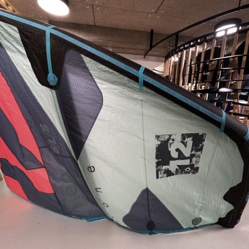 Aile kitesurf occasion duotone neo sls 2023 12m Aile kitesurf occasion duotone neo sls 2023 12m