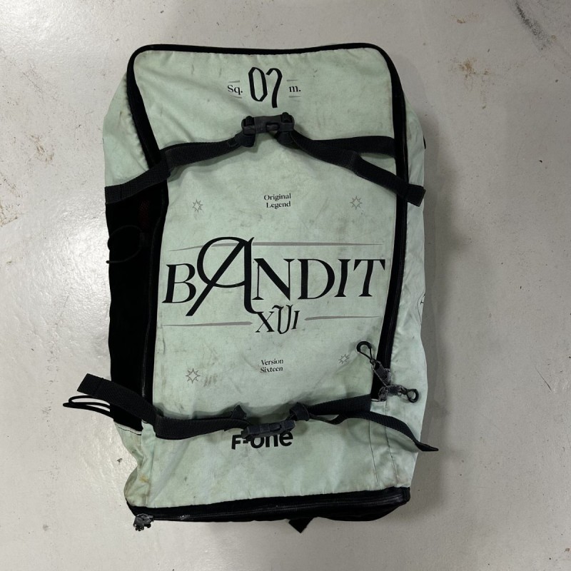 Aile occasion F-one Bandit XVI 2023 - 7m2 Aile occasion F-one Bandit XVI 2023 - 7m2