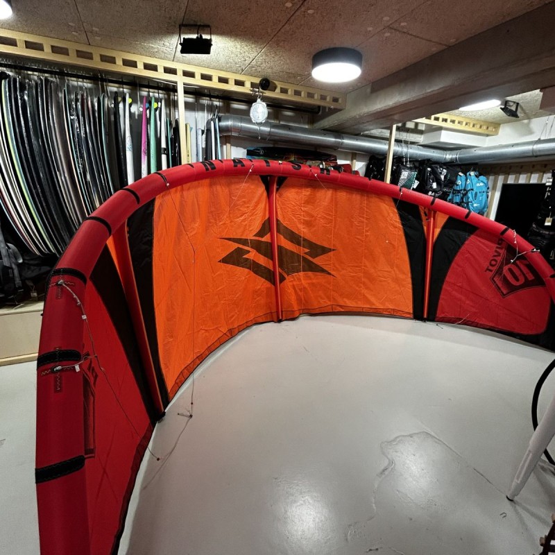 Aile Kitesurf Occasion Naish Pivot 2022 10m Aile Kitesurf Occasion Naish Pivot 2022 10m