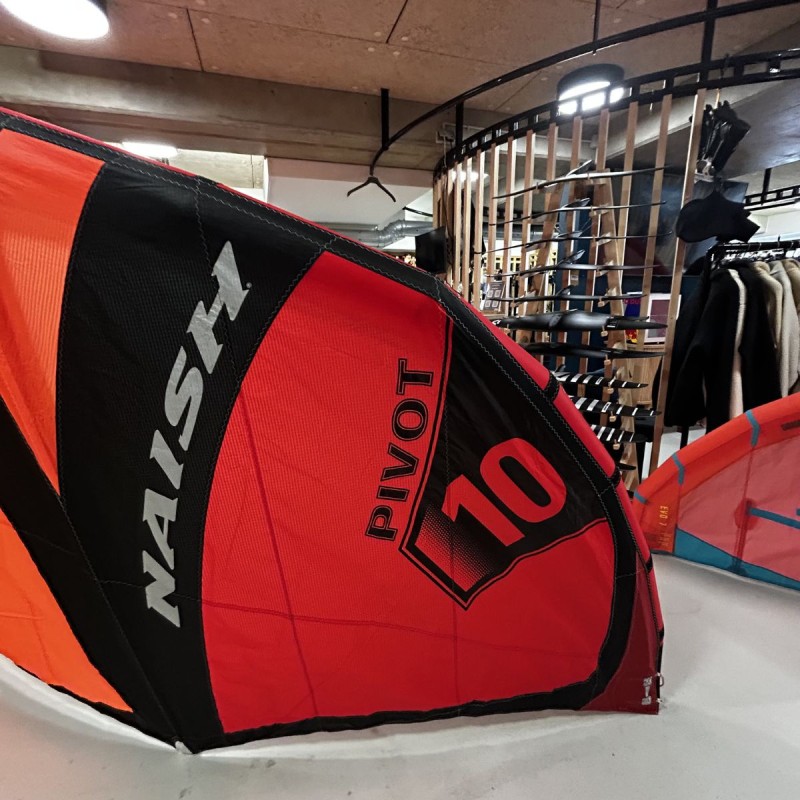 Aile Kitesurf Occasion Naish Pivot 2022 10m Aile Kitesurf Occasion Naish Pivot 2022 10m
