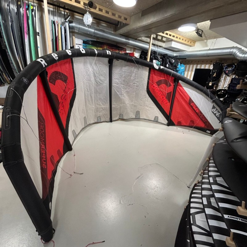 Aile Kitesurf Occasion Reedin Supermodel V1 2020 - 9m Aile Kitesurf Occasion Reedin Supermodel V1 2020 - 9m