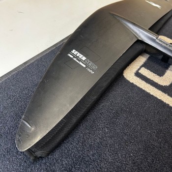 Foil occasion F-One Seven Seas Carbon 1200cm2 + stab C250cm2 Foil occasion F-One Seven Seas Carbon 1200cm2 + stab C250cm2